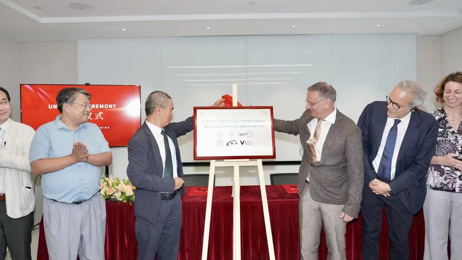 1690358936751418.jpg 4981689836760_.pic.jpg